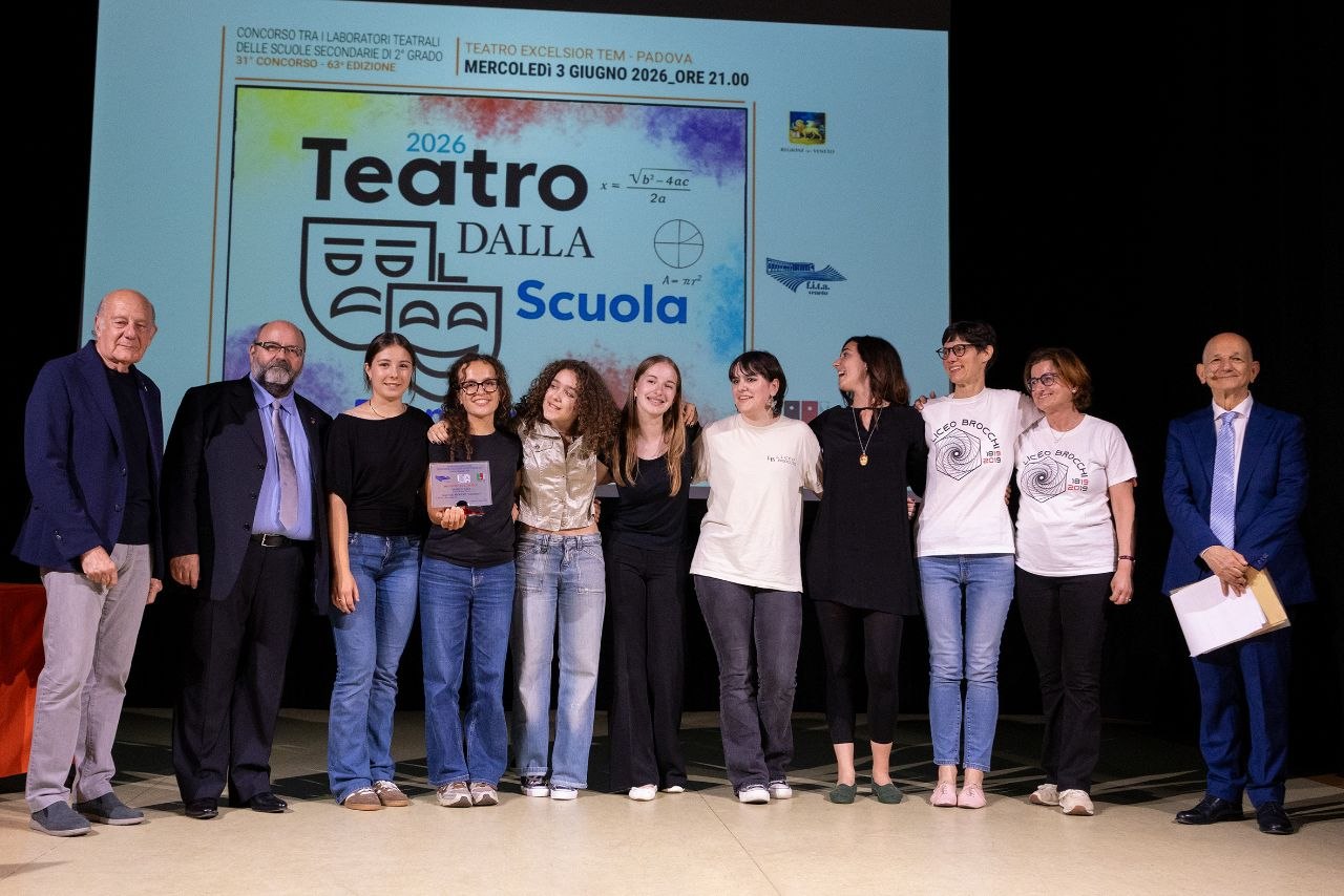 Liceo G.B. Brocchi. Vince il Teatro Dalla Scuola 2026