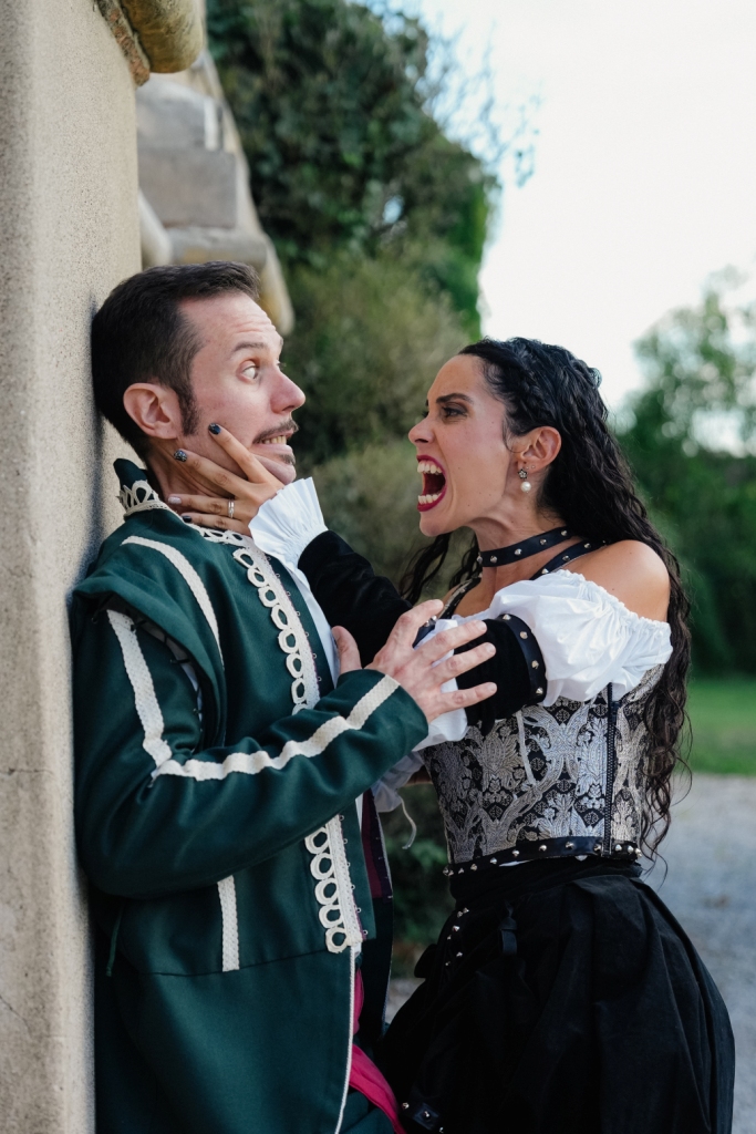 Scena de La bisbetica domata della compagnia L'Archibugio